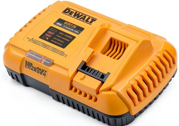 DEWALT Battery Charger 20V Flexvolt Fast Charger DCB1112 Black Yellow-6